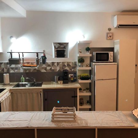 La Casa Di Zoe Campiglia Marittima Exterior foto