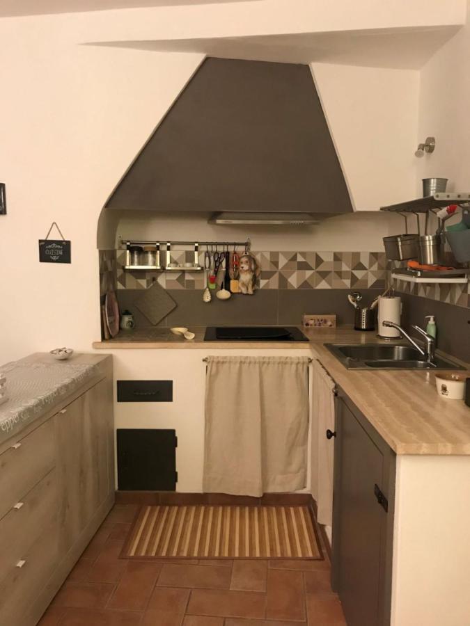 La Casa Di Zoe Campiglia Marittima Exterior foto