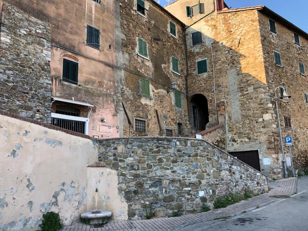 La Casa Di Zoe Campiglia Marittima Exterior foto